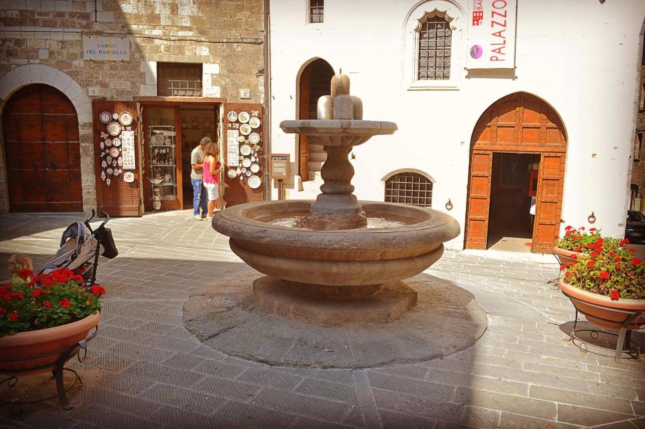 Apartamento Casa La Rosa Gubbio Exterior foto